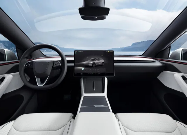 Tesla teams up with DeepSeek and ByteDance to introduce a new AI assistant in China