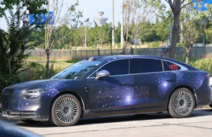 Voyah Passion L spy shots revealed with LiDAR and Huawei system Voyah Passion L spy shots revealed with LiDAR and Huawei system