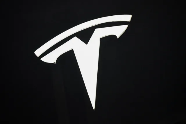 Weekly news roundup: Tesla's US$16.5 billion Samsung deal, former Intel China executive joins AMD, China advances in mature chips