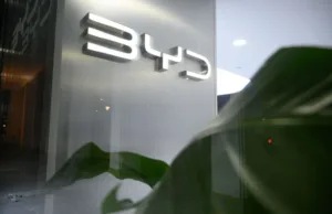 BYD Bids Warren Buffett’s Berkshire a Fond Farewell BYD Bids Warren Buffett's Berkshire a Fond Farewell