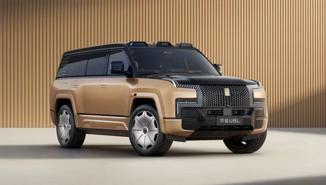 BYD Yangwang launches U8L luxury SUV, starting at $179,690