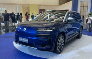 BYD’s 5.26-metre 2026 Denza N9 plug-in hybrid SUV officially launched with starting price of 54,200 USD BYD's 5.26-metre 2026 Denza N9 plug-in hybrid SUV officially launched with starting price of 54,200 USD