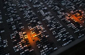 Car industry calls for EU to copy China and include hybrids in emissions push Car industry calls for EU to copy China and include hybrids in emissions push