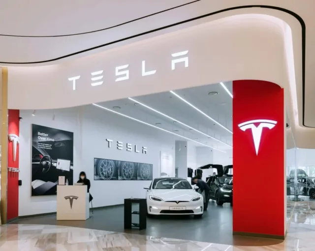 China EV Boom Leaves Tesla Struggling Despite Price Cuts and Incentives