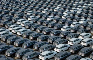 Most EU carmakers on track to meet emission targets: study Most EU carmakers on track to meet emission targets: study