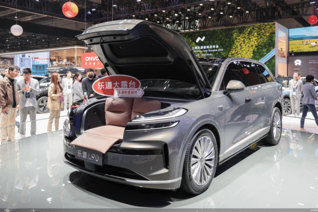 Nio eyes ambitious 50,000 monthly deliveries by Q4 2025