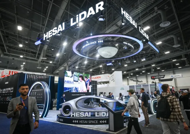 Retail Buzz Builds As BYD Supplier Hesai Lands $40M Robotaxi Deal, Pops In $535M Hong Kong Debut