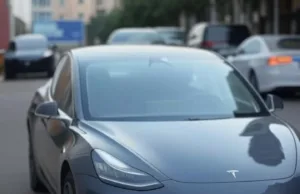 Tesla’s China Sales Slump: Deliveries Drop 5% Amid BYD, XPeng Competition Tesla’s China Sales Slump: Deliveries Drop 5% Amid BYD, XPeng Competition