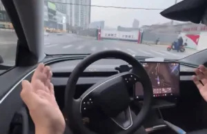 Tesla’s «Full Self-Driving» promise faces legal trouble in China Tesla's "Full Self-Driving" promise faces legal trouble in China