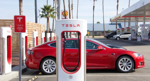 Tesla’s Strategic Positioning Amid US-China Tech Dynamics: A Buy Recommendation