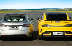 There’s A Surprise Twist To This 2,533 HP Xiaomi Ultra Vs Tesla Plaid Drag Race There’s A Surprise Twist To This 2,533 HP Xiaomi Ultra Vs Tesla Plaid Drag Race