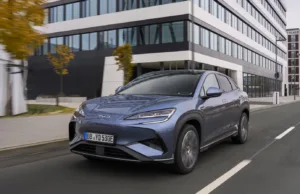 4 Reasons China’s BYD EV Is One Step Ahead Of Tesla (According To Reviews) 4 Reasons China's BYD EV Is One Step Ahead Of Tesla (According To Reviews)