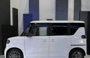 BYD’s Racco electric K-Car interior leaked: ample room and bench seating BYD’s Racco electric K-Car interior leaked: ample room and bench seating