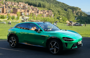 Canada is rumored to immently remove tariffs on Chinese electric cars Canada is rumored to immently remove tariffs on Chinese electric cars