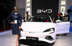 Economists say Ottawa should rethink tariffs on Chinese EVs Economists say Ottawa should rethink tariffs on Chinese EVs