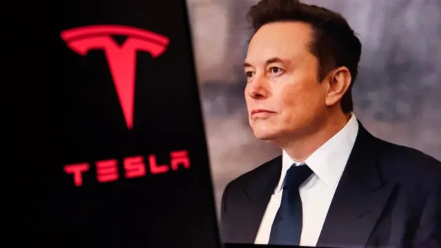 Ex-Stellantis CEO Warns Tesla May Not Survive Next Decade As BYD Drives Ahead: 'Elon Musk Will.. Ex-Stellantis CEO Warns Tesla May Not Survive Next Decade As BYD Drives Ahead: 'Elon Musk Will...' - BYD (OTC:BYDDF), BYD (OTC:BYDDY)