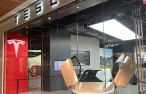 Tesla Stock (TSLA) Rolls Up! Rolls Up! as it Gets Set to Reveal Robotaxi to China Tesla Stock (TSLA) Rolls Up! Rolls Up! as it Gets Set to Reveal Robotaxi to China