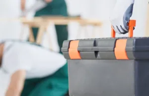 Boyd Group Services (TSX:BYD): Is the Current Valuation a Hidden Opportunity for Investors? Boyd Group Services (TSX:BYD): Is the Current Valuation a Hidden Opportunity for Investors?