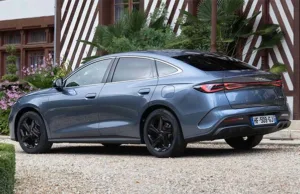 BYD UK reveals pricing for new SEAL 6 DM-i Saloon and Touring BYD UK reveals pricing for new SEAL 6 DM-i Saloon and Touring