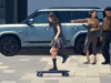 BYD’s Fang Cheng Bao Ti7 offers integrated electric skateboard, priced at 560 USD BYD's Fang Cheng Bao Ti7 offers integrated electric skateboard, priced at 560 USD