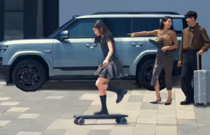 BYD’s Fang Cheng Bao Ti7 offers integrated electric skateboard, priced at 560 USD BYD's Fang Cheng Bao Ti7 offers integrated electric skateboard, priced at 560 USD