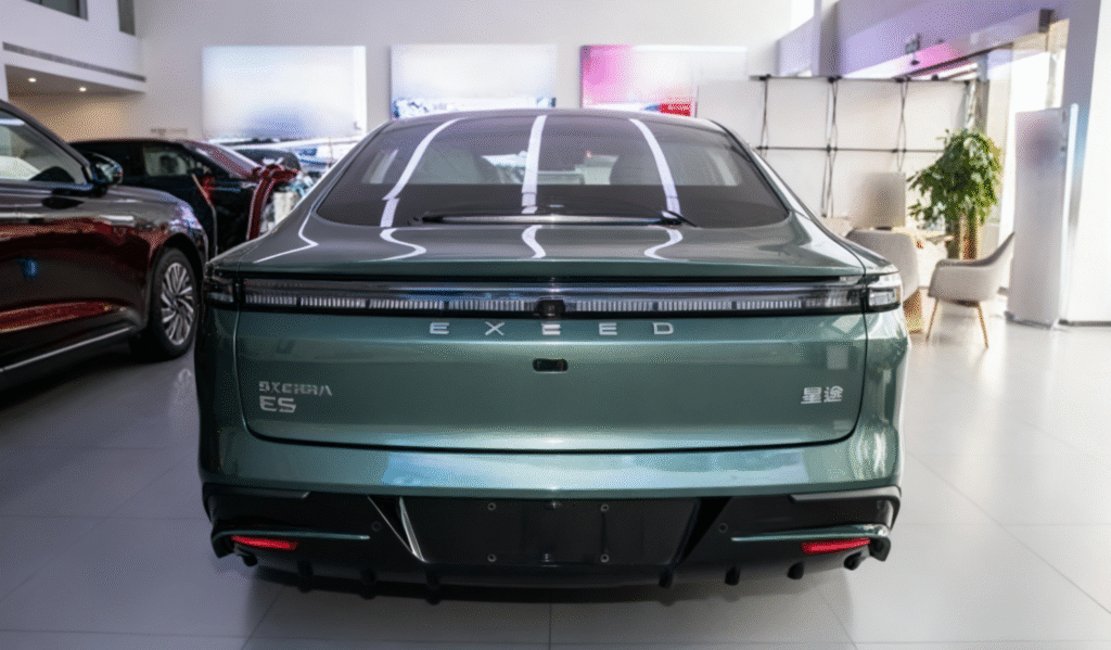 Chery’s 2026 Exeed Exlantix ES sedan gets 97.7 kWh battery with 860 km range