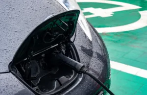 How China’s EV surge poses challenges for traditional automakers How China’s EV surge poses challenges for traditional automakers