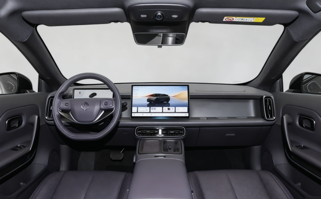 Leapmotor B05 hatchback with 605 km range and LiDAR starts pre-sales from 14,850 USD in China