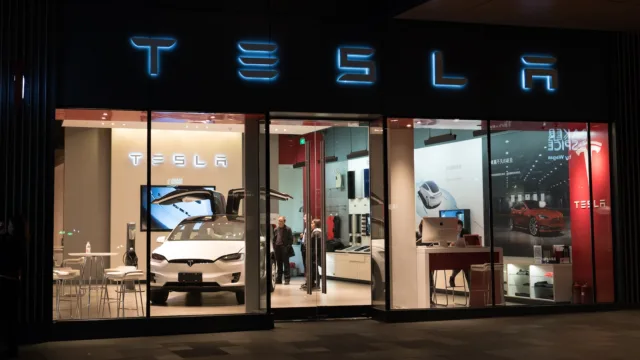 Tesla hits speed bump in Chinese market as fierce competition ramps up: 'They are not buying American products' Tesla hits speed bump in Chinese market as fierce competition ramps up: 'They are not buying American products'