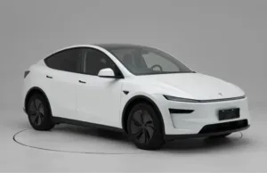 Tesla launches 821-km Model Y long-range RWD in China at just $40,600 Tesla launches 821-km Model Y long-range RWD in China at just $40,600
