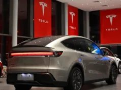 Tesla Model Y L gains V2L capabilities with software update Tesla Model Y L gains V2L capabilities with software update