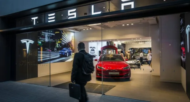Tesla to requires suppliers to exclude components made in China, WSJ says Tesla to requires suppliers to exclude components made in China, WSJ says
