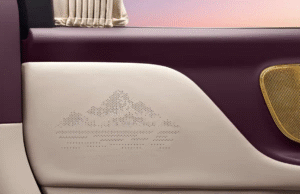 Voyah’s luxury four-seat MPV Dream Shanhe launches at 2025 Auto Guangzhou, priced near $100k USD Voyah’s luxury four-seat MPV Dream Shanhe launches at 2025 Auto Guangzhou, priced near $100k USD