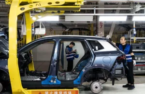 BYD Climbs as Exports Help Sales; Nio Drops on Sluggish Demand BYD Climbs as Exports Help Sales; Nio Drops on Sluggish Demand