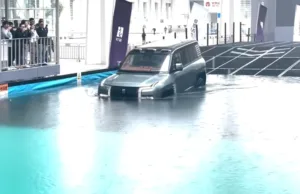 BYD Yangwang U8 has remarkable emergency floating function that would save lives in floods BYD Yangwang U8 has remarkable emergency floating function that would save lives in floods