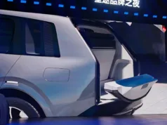 Chery unveiled Exeed ES7 GT & ES8 shooting brakes and ET8 & ET9 SUVs, testing with solid-state battery in 2026 Chery unveiled Exeed ES7 GT & ES8 shooting brakes and ET8 & ET9 SUVs, testing with solid-state battery in 2026