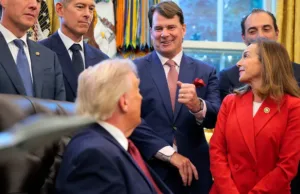 Column: Feeling policy whiplash? Blame automakers Column: Feeling policy whiplash? Blame automakers