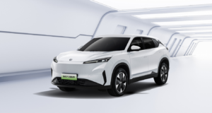 Dongfeng launches world’s first mass-produced passenger car with China’s own satellite navigation system Dongfeng launches world’s first mass-produced passenger car with China’s own satellite navigation system