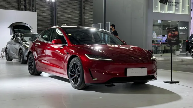 Tesla Model 3 Performance wait time in China extends to Feb 2026 Tesla Model 3 Performance wait time in China extends to Feb 2026