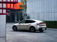 Tesla Model Y L Outsells Nio ES8, Onvo L90, Li Auto i8 in China’s Three-Row Battle Tesla Model Y L Outsells Nio ES8, Onvo L90, Li Auto i8 in China’s Three-Row Battle