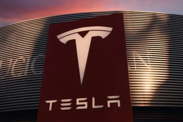 Tesla Stock After Hours: Morgan Stanley Downgrade, China Milestone and 0% Deals – What to Know Before the Market Opens on December 9, 2025 Tesla Stock After Hours: Morgan Stanley Downgrade, China Milestone and 0% Deals – What to Know Before the Market Opens on December 9, 2025