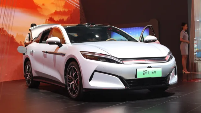 BYD aims for 1 BYD aims for 1.3 million overseas sales in 2026