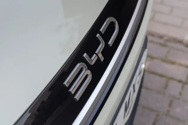 BYD overtakes Tesla as world’s largest EV manufacturer BYD overtakes Tesla as world’s largest EV manufacturer