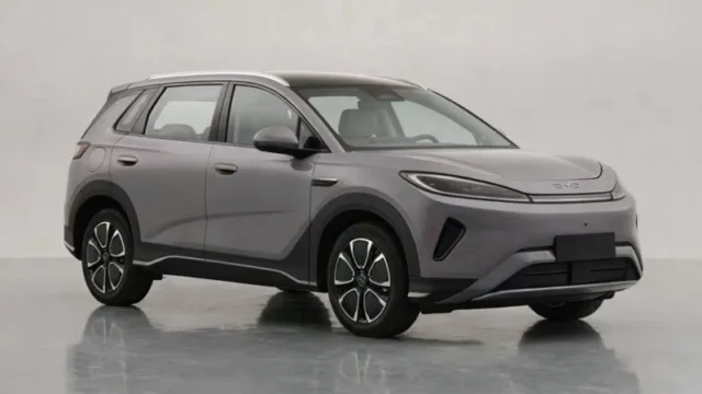 BYD Sealion 05 PHEV exposed with 26.6 kWh battery, 155 km electric range and longer wheelbase