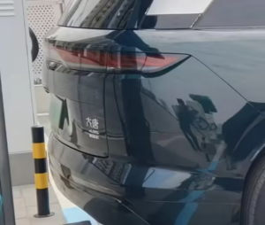 BYD’s flagship Tang 9 SUV spotted undisguised, boasting 4 BYD’s flagship Tang 9 SUV spotted undisguised, boasting 4.9s 1-100km/h acceleration