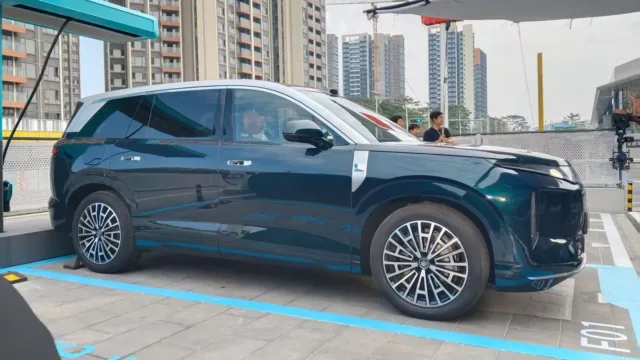 BYD's new flagship SUV in Tang series spotted in real life for 1st time