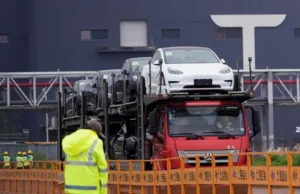 Canada’s Green Light For Chinese EVs Could Give Tesla a Lift Canada’s Green Light For Chinese EVs Could Give Tesla a Lift