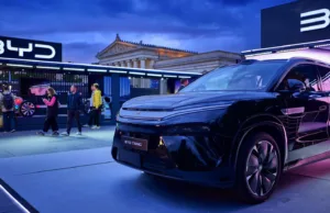 Canadian EV sales fell off a cliff in 2025. What happened? And what happens now that Carney’s flip-flopped on Chinese tariffs? Canadian EV sales fell off a cliff in 2025. What happened? And what happens now that Carney’s flip-flopped on Chinese tariffs?