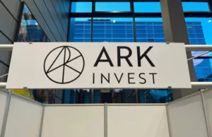 Cathie Wood Buys BYD Stock As Chinese EV Maker Crushes Tesla In Global Sales — Ark Loads Up On AMD, Broadcom Shares Cathie Wood Buys BYD Stock As Chinese EV Maker Crushes Tesla In Global Sales — Ark Loads Up On AMD, Broadcom Shares