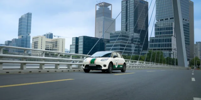 CATL and BYD are betting on a new type of EV battery to overcome rising lithium prices CATL and BYD are betting on a new type of EV battery to overcome rising lithium prices